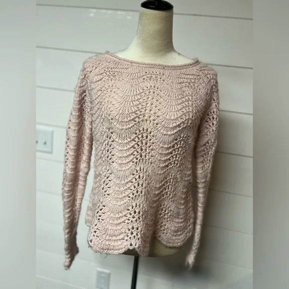 American Eagle sweater, blush pink, Size medium - Picture 3 of 5